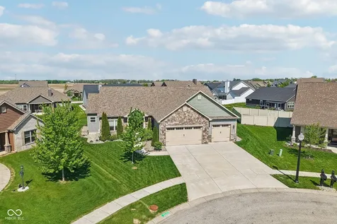 806 Foxglove Court Lebanon IN 46052