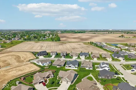 806 Foxglove Court Lebanon IN 46052