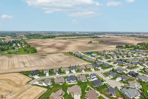 806 Foxglove Court Lebanon IN 46052