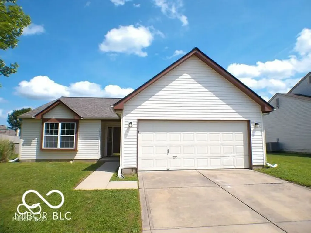 5633 Wynridge Court Indianapolis IN 46235