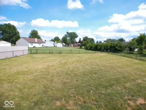 5633 Wynridge Court Indianapolis IN 46235