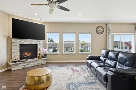 7238 Silverwood Court Indianapolis IN 46259