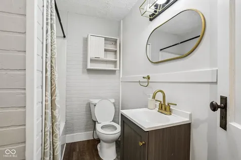 2444 Madison Avenue Indianapolis IN 46225
