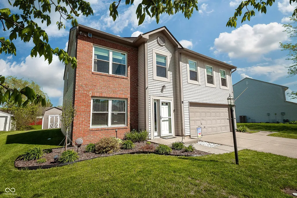 273 Brixton Woods West Drive Pittsboro IN 46167