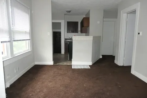 614 N Chester Avenue Indianapolis IN 46201