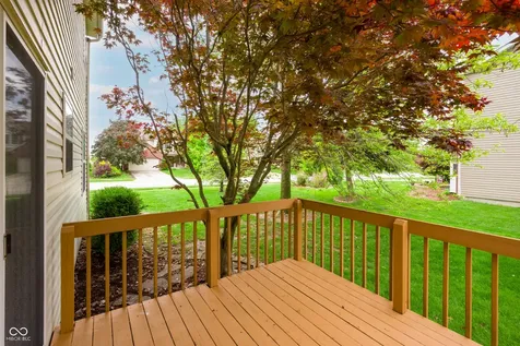 6511 Hyde Park Drive Zionsville IN 46077