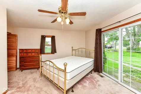120 S A Street Elwood IN 46036