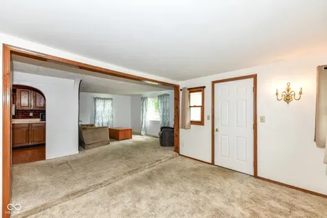 120 S A Street Elwood IN 46036