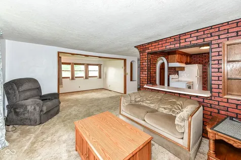 120 S A Street Elwood IN 46036