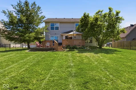 10032 Ironway Drive Indianapolis IN 46239