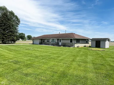 2590 S Smithland Road Shelbyville IN 46176