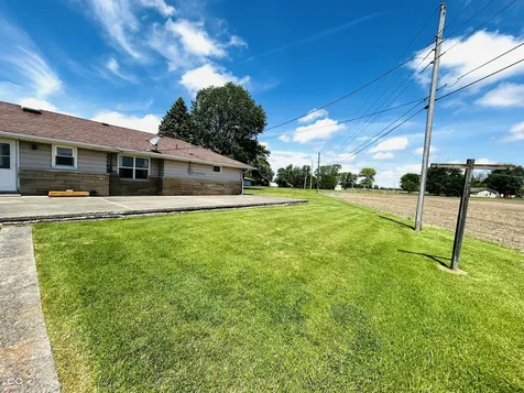 2590 S Smithland Road Shelbyville IN 46176