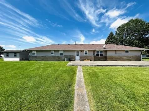 2590 S Smithland Road Shelbyville IN 46176