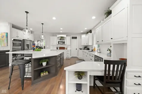 13011 Water Ridge Drive Fishers IN 46055