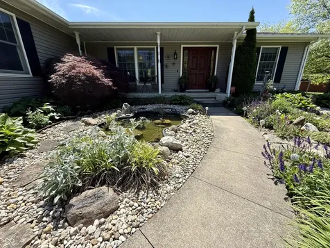 15645 E County Road 500 N Hope IN 47246