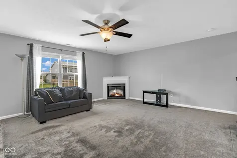 5644 Broadcaster Lane Plainfield IN 46168