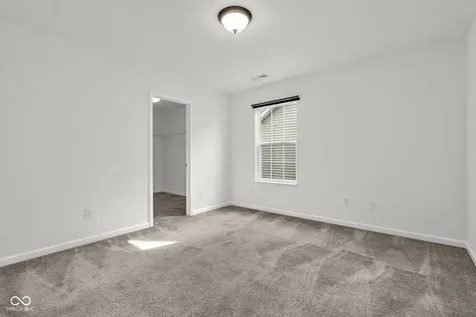 5644 Broadcaster Lane Plainfield IN 46168