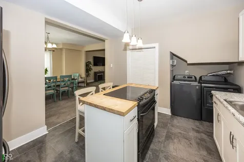 2021 Hillside Avenue Indianapolis IN 46218