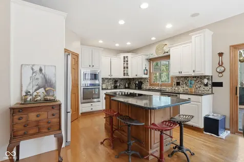 8839 Summer Estate Drive Indianapolis IN 46256