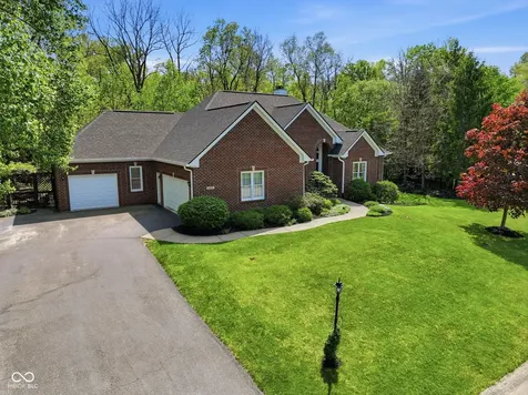 8839 Summer Estate Drive Indianapolis IN 46256