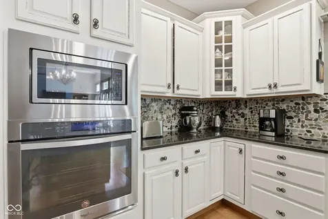 8839 Summer Estate Drive Indianapolis IN 46256