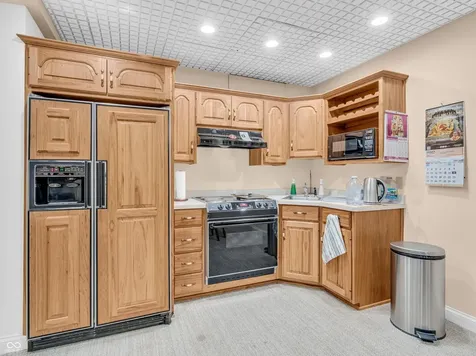 608 N Tulip Court Crawfordsville IN 47933
