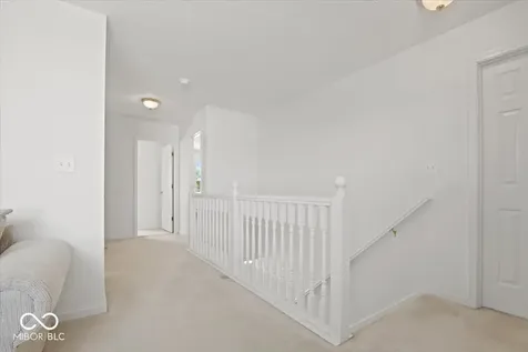 17 English Green Westfield IN 46074