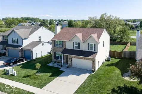 17 English Green Westfield IN 46074