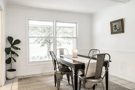 1185 Starkey Road Zionsville IN 46077