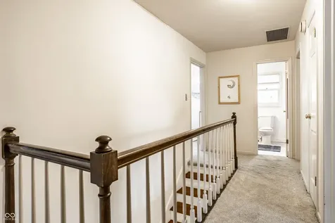 1185 Starkey Road Zionsville IN 46077