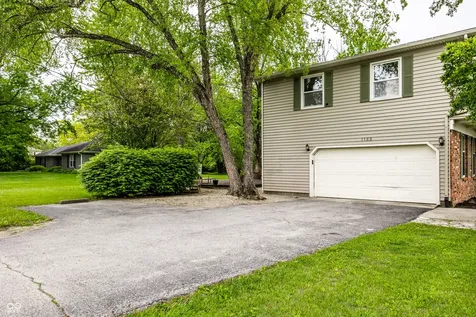 1185 Starkey Road Zionsville IN 46077
