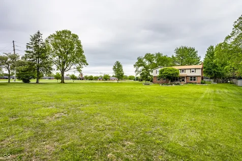 1185 Starkey Road Zionsville IN 46077