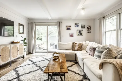 1185 Starkey Road Zionsville IN 46077