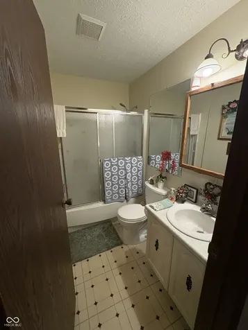 340 Briar Hill Drive Whiteland IN 46184