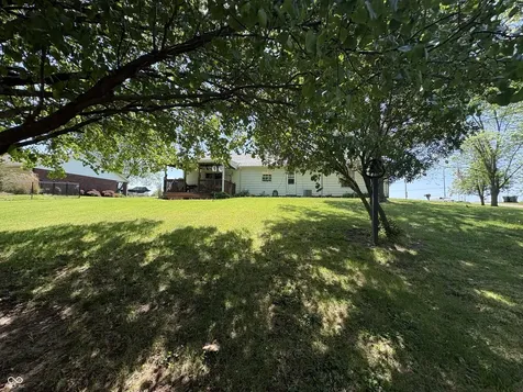 340 Briar Hill Drive Whiteland IN 46184