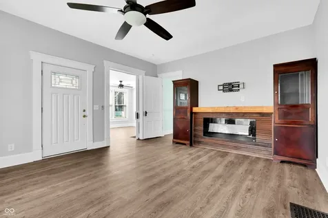 239 Avon Avenue Plainfield IN 46168
