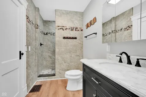239 Avon Avenue Plainfield IN 46168