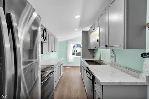 239 Avon Avenue Plainfield IN 46168