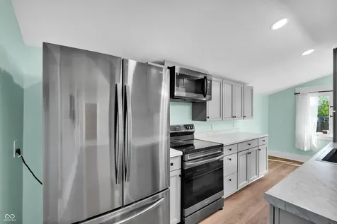 239 Avon Avenue Plainfield IN 46168
