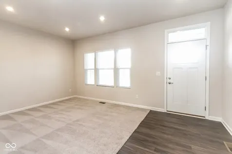 19172 Rushton Street Westfield IN 46074