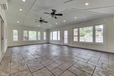 438 Griffin Road Indianapolis IN 46227