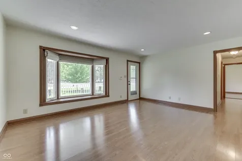 438 Griffin Road Indianapolis IN 46227