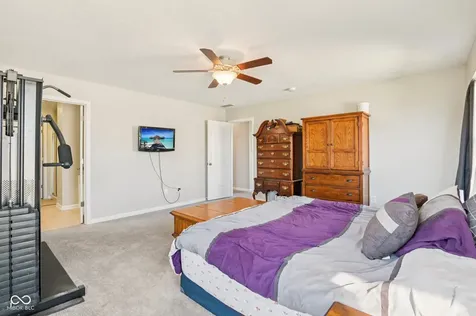 1749 N Creekwater Pass Greenfield IN 46140