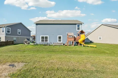 1749 N Creekwater Pass Greenfield IN 46140
