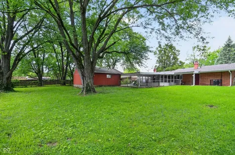 9301 Shenandoah Court Indianapolis IN 46229