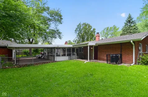 9301 Shenandoah Court Indianapolis IN 46229