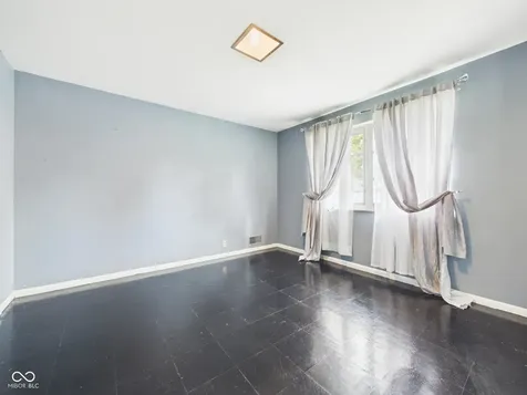 1527 Magnolia Drive Anderson IN 46011