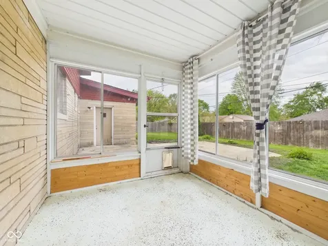 1527 Magnolia Drive Anderson IN 46011