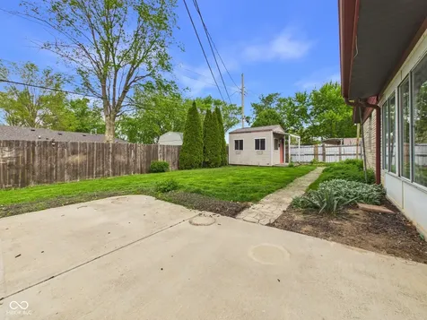 1527 Magnolia Drive Anderson IN 46011