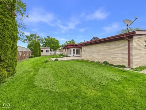 1527 Magnolia Drive Anderson IN 46011